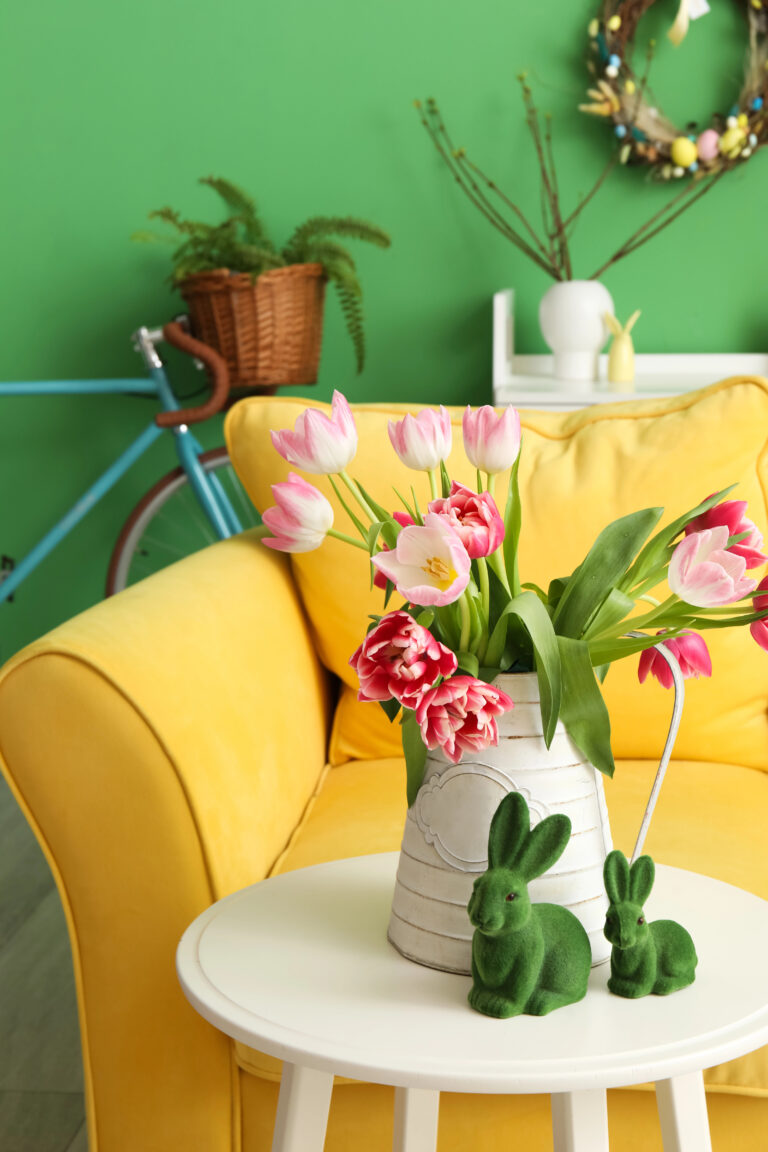 How to Style Spring Colors in Your Living Room Naturally